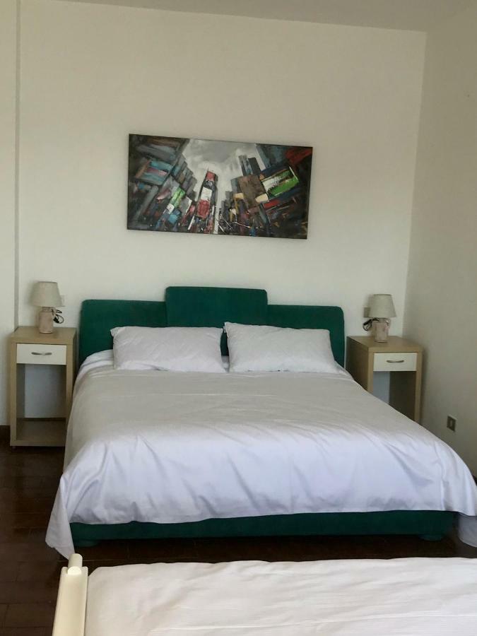 Tramonto In Ca Delle Isole Apartment สเตรซา ภายนอก รูปภาพ